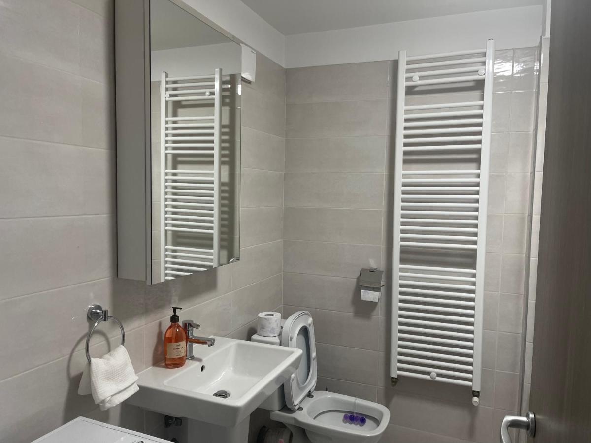 Moghioros Park Residence Apartment Бухарест Екстер'єр фото